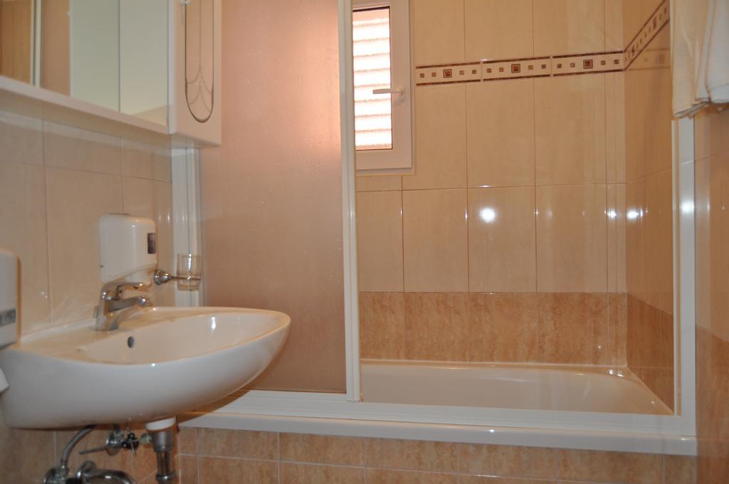 Bed & Breakfast Villa Vrgorac Orebić Exterior foto